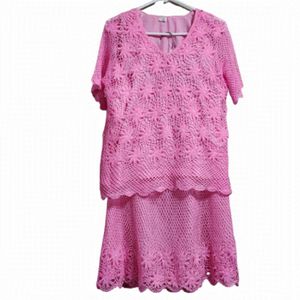 VINTAGE Royal Mohans handmade floral crochet short sleeve top and skirt set